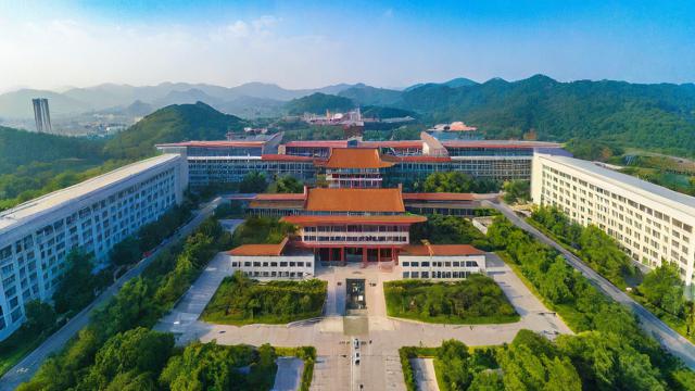 容县清华大学风水